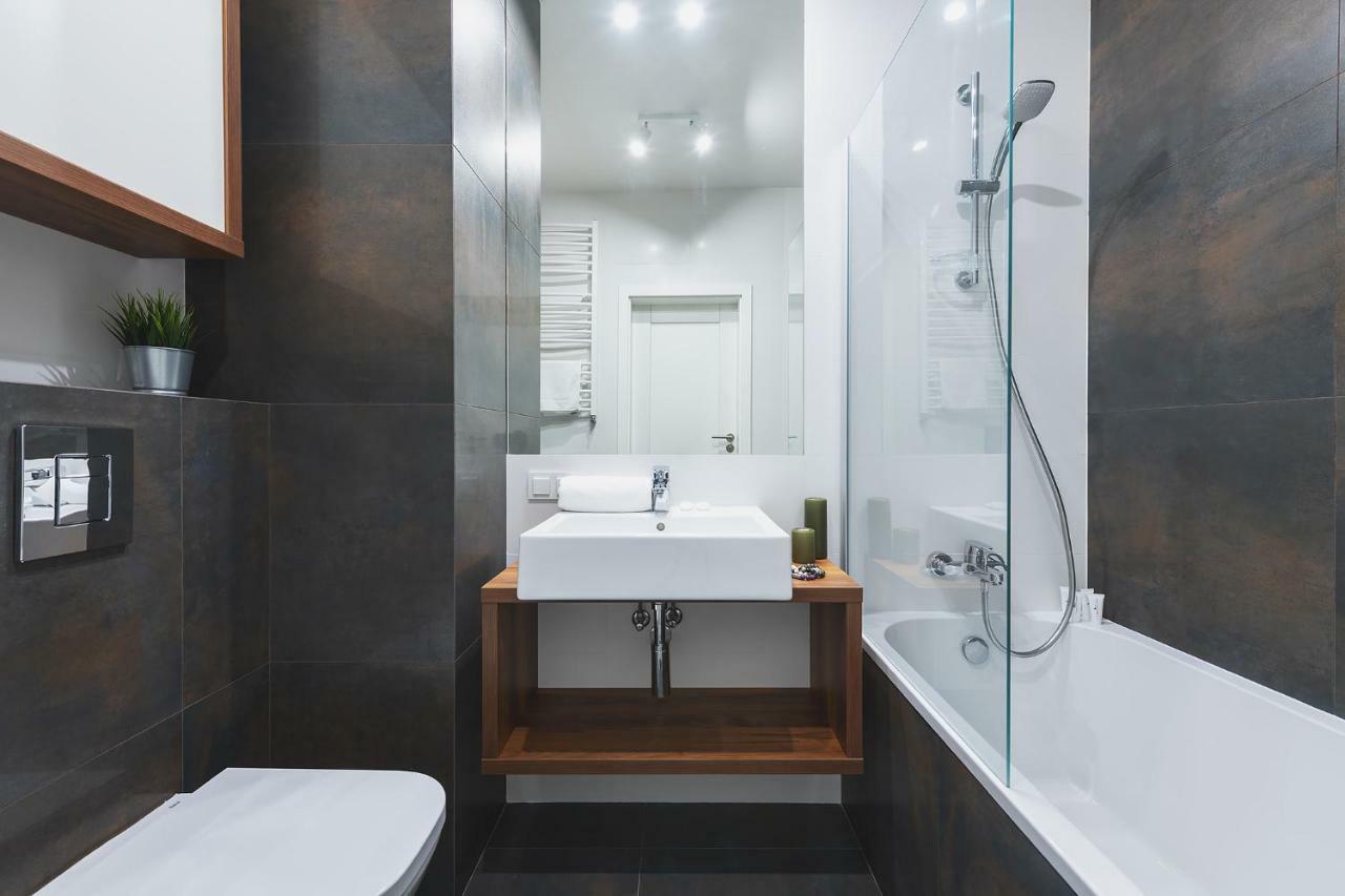 Okecie Airport Studio Bakalarska 2 P&O Serviced Apartments Варшава Екстер'єр фото